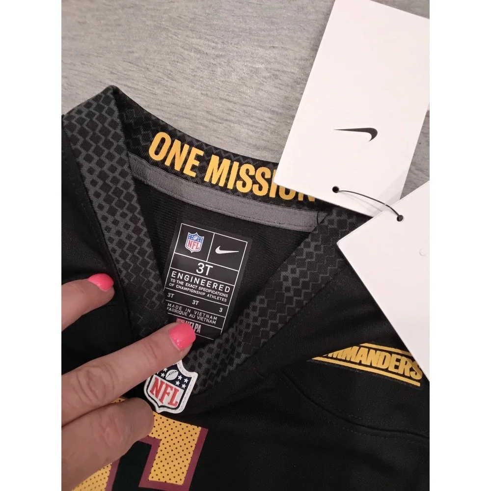 Nike Washington Commanders Jayden Daniels 5 Black Jersey Toddler 3T New NFL